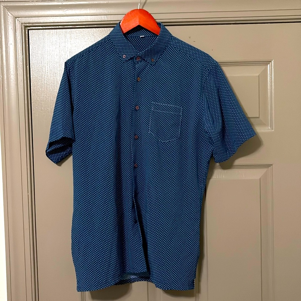State and Liberty short sleeve button down